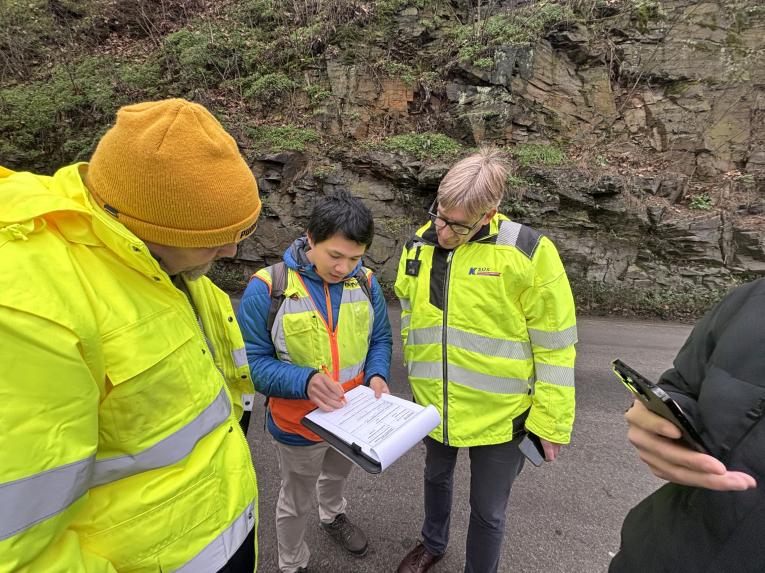 roztoky serpentina kontrolní den